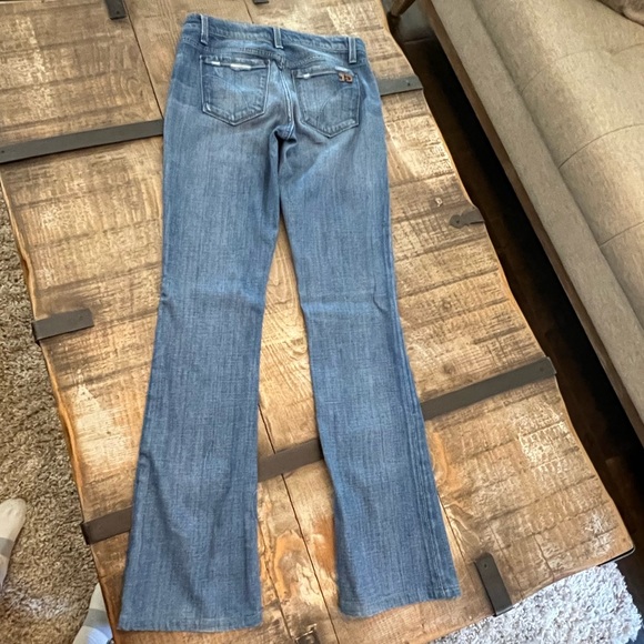 Joe’s Jeans Rocker flare jeans size 25 32” inseam - Picture 2 of 7